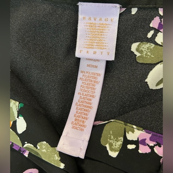 Savage X Fenty Night Blooms Oversized Button Up Sleep Shirt Womens Size Medium - Picture 7 of 9